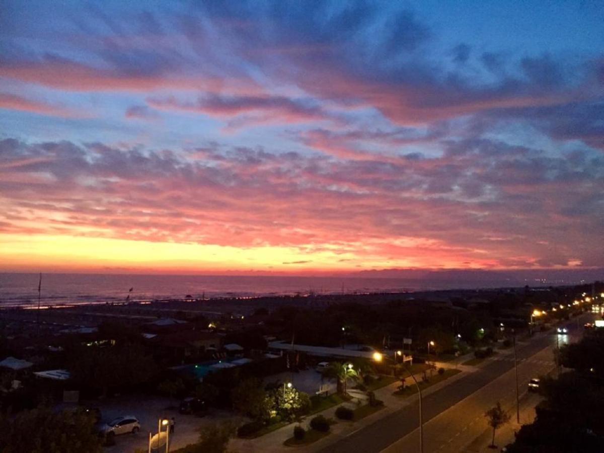 Arianna Hotel Marina di Pietrasanta Εξωτερικό φωτογραφία