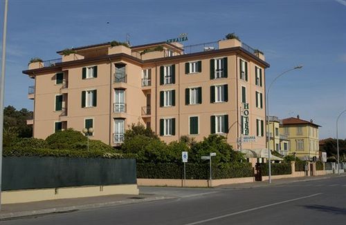 Arianna Hotel Marina di Pietrasanta Εξωτερικό φωτογραφία